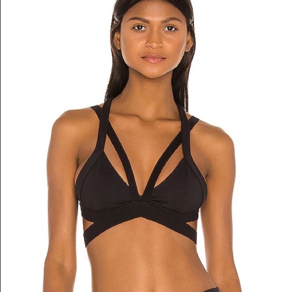 Nadi Bra by ALO Yoga, size S.